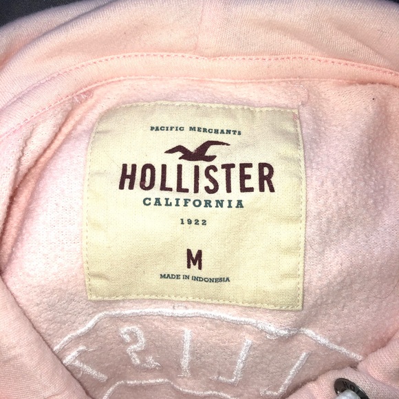 Hollister Sweatshirt - Picture 3 of 3